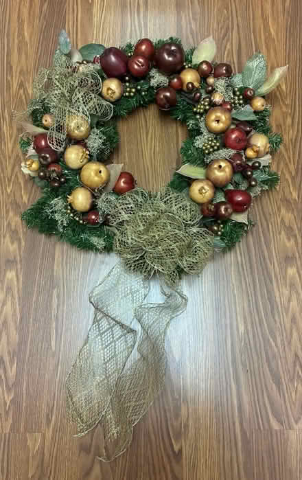 Photo of free Handmade wreath (Highland Park) #1