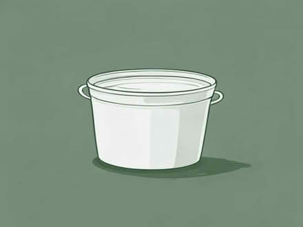 Photo of free Big vat of emulsion paint - creamy off-white colour (Kenilworth CV8) #1