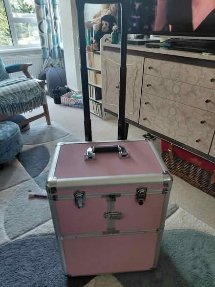 Photo of free Wheeled beauty Case (RG213AD) #1