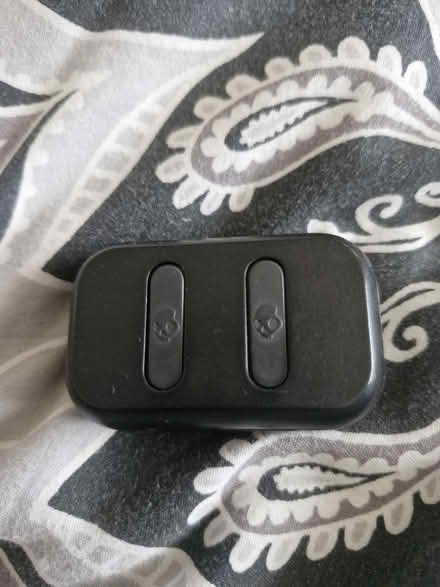 Photo of free Ear pods (Grove Park SE9) #2