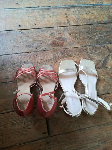 Photo of free Small heels size 2.5 and 3 (New Marston OX3) #1
