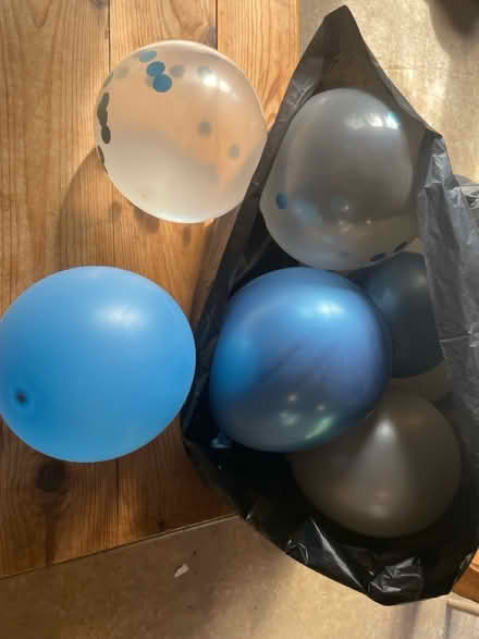 Photo of free Balloons (Fareham PO14) #1