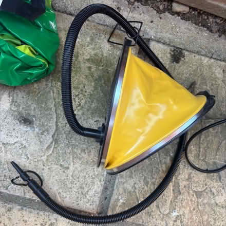 Photo of free Foot pump (Walthamstow / Higham Hill E17) #2