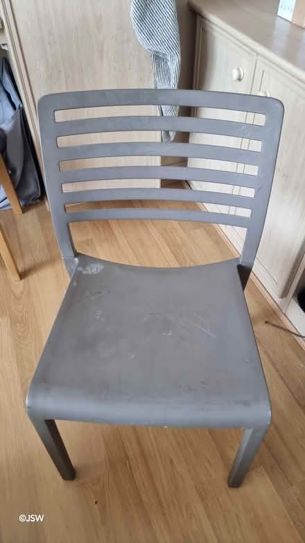 Photo of free Garden chair (Colindale NW9) #1