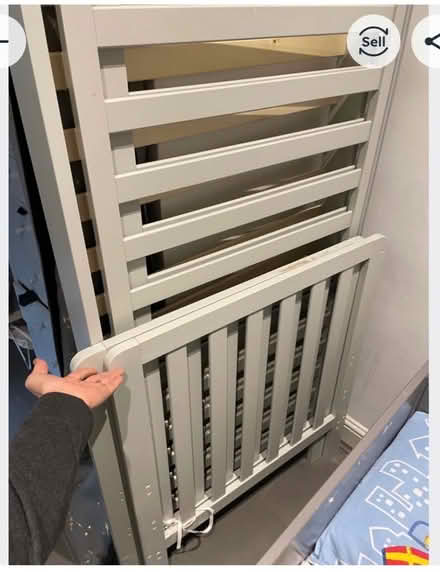 Photo of free John Lewis 3-1 baby cot frame (Kensington W8) #4