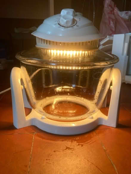 Photo of free Easylife electric cooking pot (Lymm WA13) #1