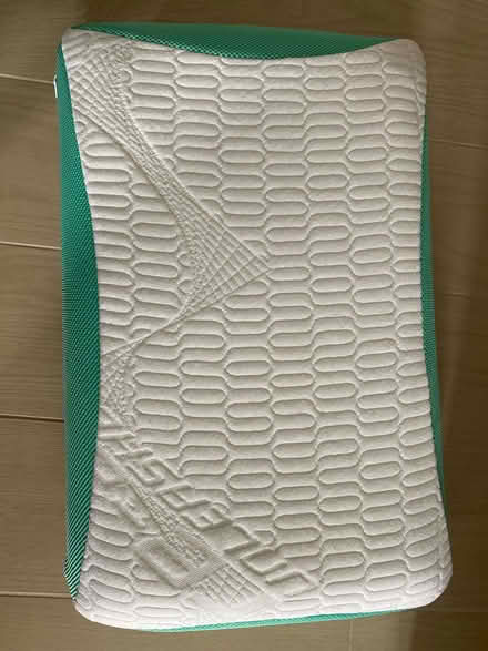 Photo of free Memory foam pillow (Stroud, Uplands) #1
