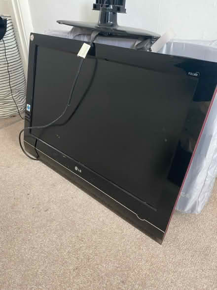 Photo of free 36 inch tv with stand (Chicheley MK16) #1