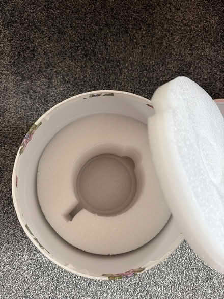 Photo of free Round box (Dursley) #3
