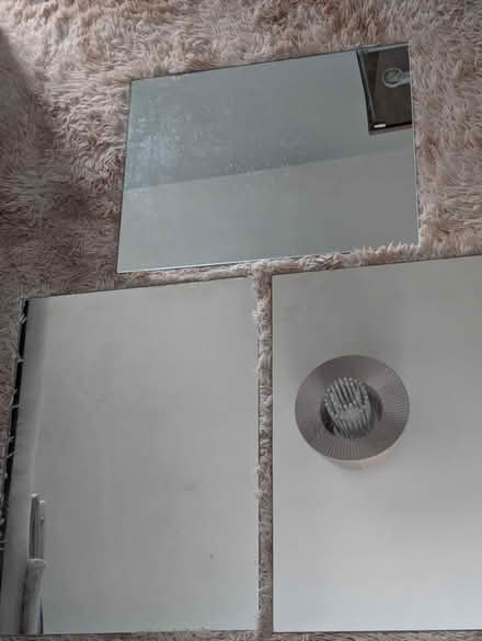 Photo of free Mirrors X3 (NE16) #1