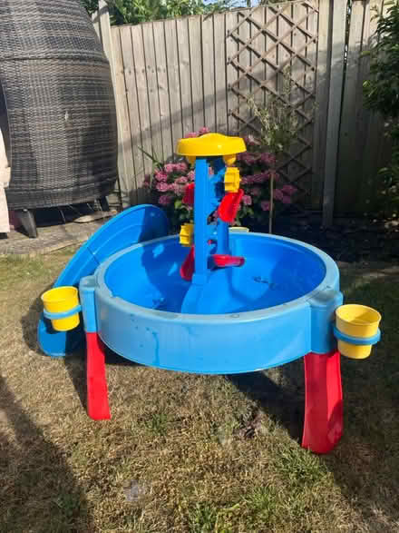 Photo of free Sand and water table (Ash) #2