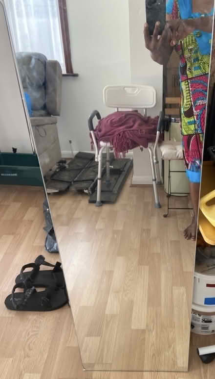Photo of free Mirror (SW16) #1