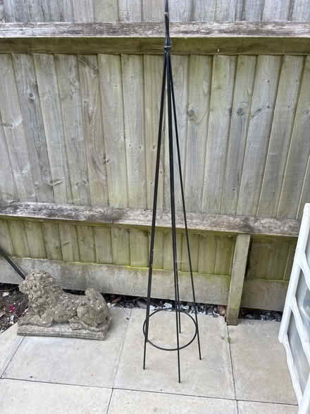 Photo of free Garden plant support (UpperHale GU9) #1