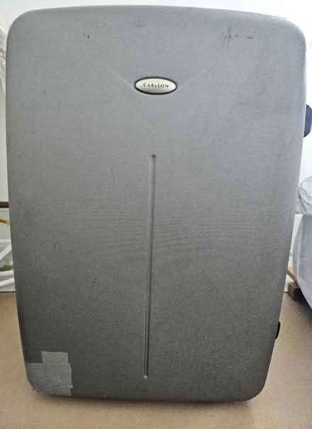Photo of free 2-wheeled Large hardcase suitcase (London Fields) #1