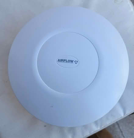 Photo of free 100mm internal fan (Chipping Barnet EN5) #4