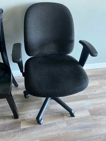 Photo of free Office chairs (Larkspur) #1
