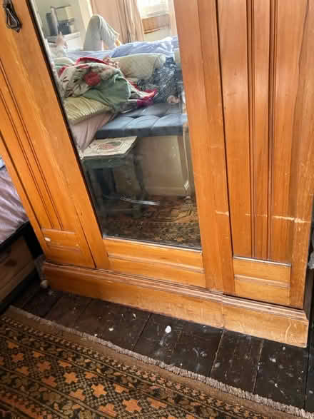 Photo of free Antique art deco wardrobe (Luton bedfordshire) #3