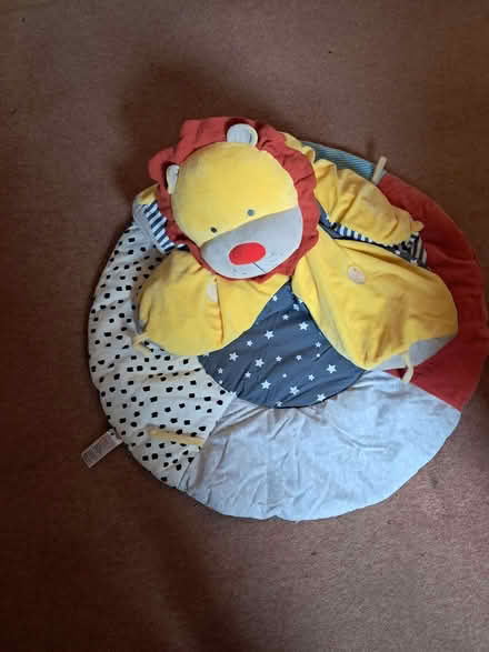Photo of free Mother and baby things (Whitehill EH22) #2
