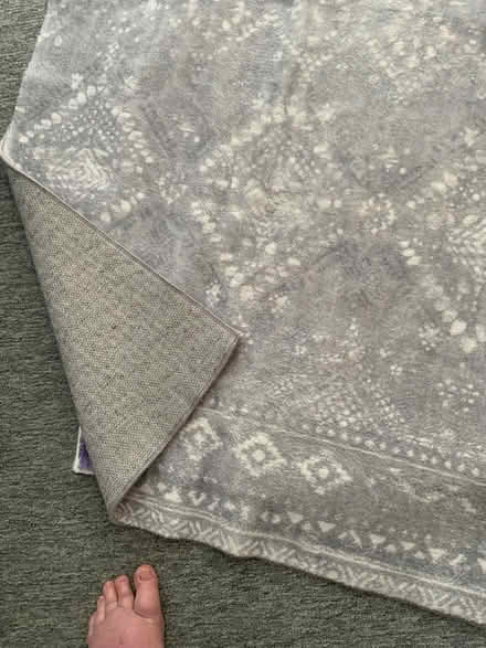 Photo of free Rugs (Speen HP27) #1