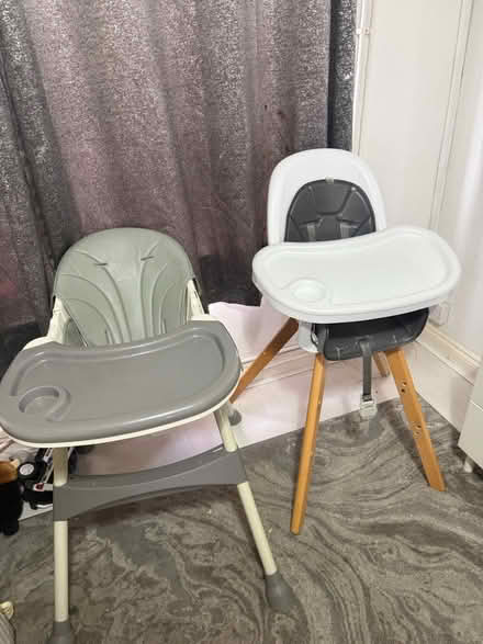 Photo of free 2 high chair (LU5) #2