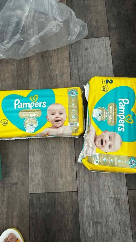Photo of free Pampers size 2 nappies (Isleworth) #1
