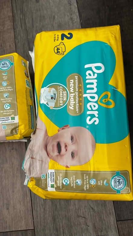 Photo of free Pampers size 2 nappies (Isleworth) #2