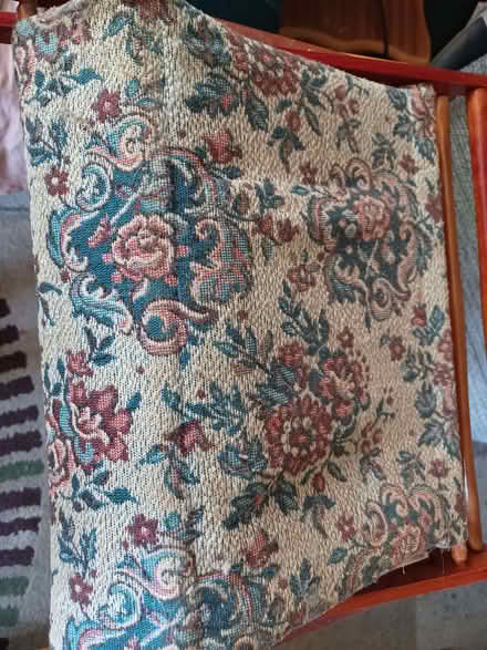 Photo of free Rack /holder (Sidley TN40) #1