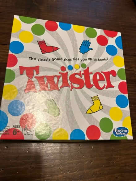 Photo of free Twister game (Capitol View) #1