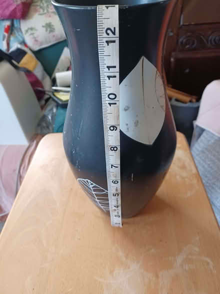 Photo of free Retro vase (Sidley TN40) #2