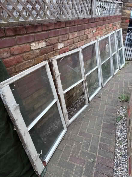 Photo of free Six sash windows (Hoddesdon, EN11) #1