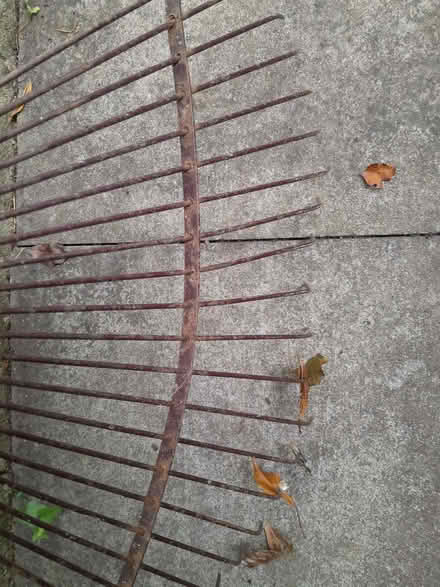 Photo of free Garden rake (Smiths Estate OX28) #2
