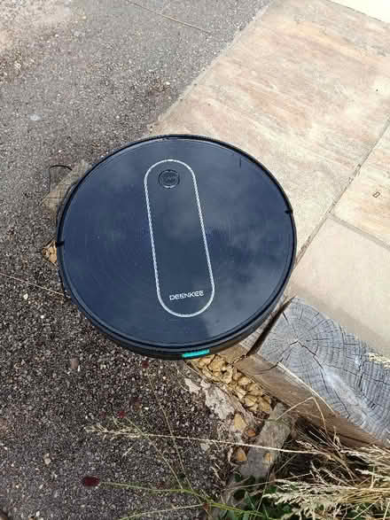 Photo of free Denkee robot floor cleaner (Downend BS16) #1