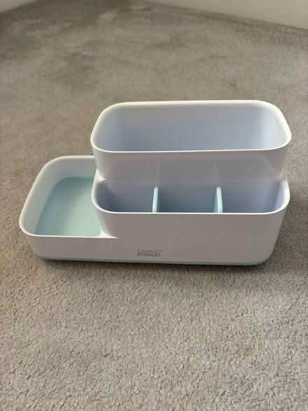 Photo of free Bathroom caddy / storage (Abingdon OX14) #1