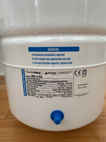 Photo of free RO Water Storage Tank (Jefferson Park) #2