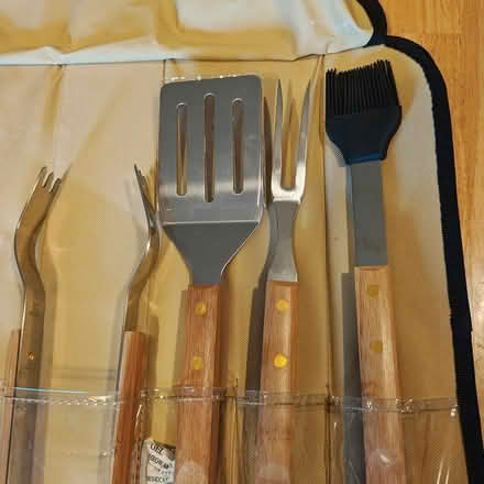 Photo of free BBQ Set (Near Bolingbrook High School) #3