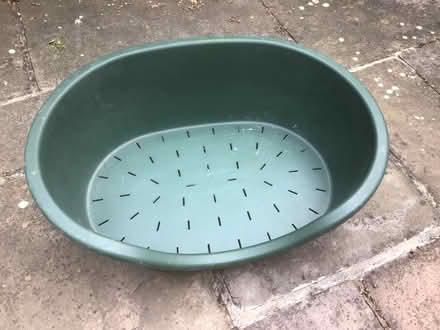 Photo of free Dog box (West Common AL5) #1
