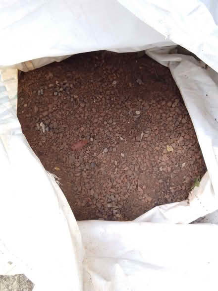 Photo of free grit for making concrete (Bailbrook BA1) #2