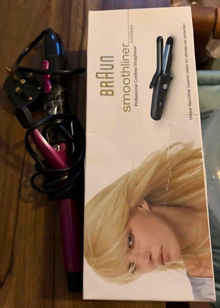 Photo of free Curling - styling tongs for hair (LE3) #1