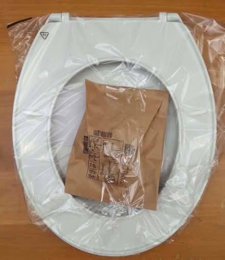 Photo of free Wc seat (Bawdrip TA7) #1