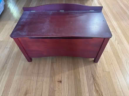 Photo of free Wood chest (Davis Street West) #1