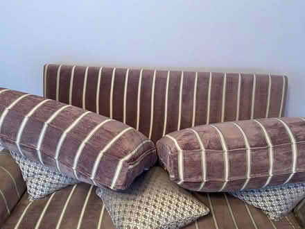 Photo of free Sofa for 2 persons great condition solid (Snaresbrook E11) #2