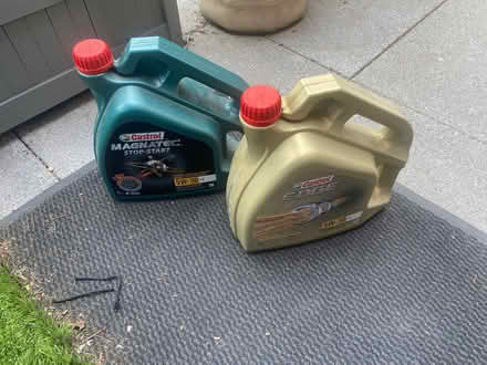Photo of free Castrol engine oil (Kimberley NG16) #1