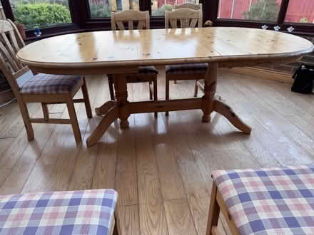 Photo of free table & 6 chairs (Liverpool 14) #2
