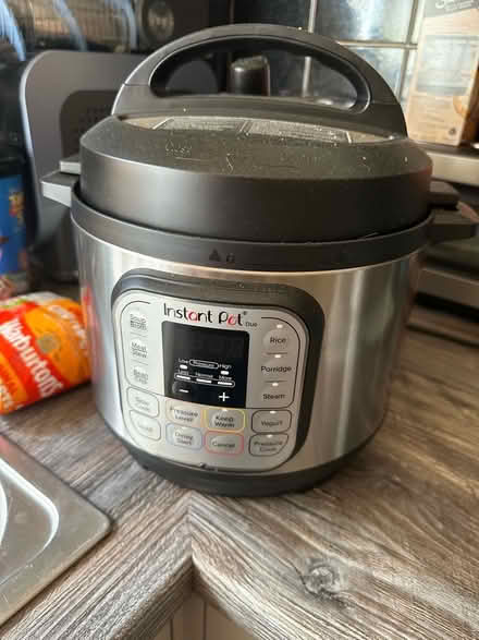 Photo of free Pressure cooker (Shiregreen S5) #1