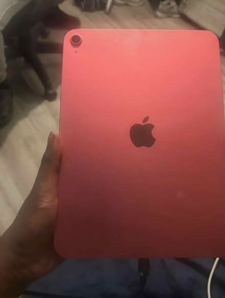 Photo of free Apple iPad EXCHANGING FOR AN IPHONE (Beeston LS11) #4