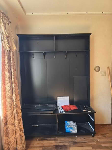 Photo of free Hall Tree coat rack (Midland, wa) #1