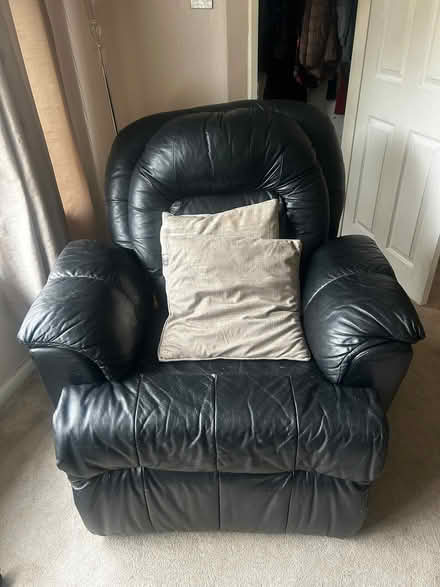 Photo of free Black leather reclining sofa/chairs (OL5 Mossley) #2