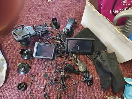 Photo of free 2 X Garmin sat navs and cables (BS24) #2