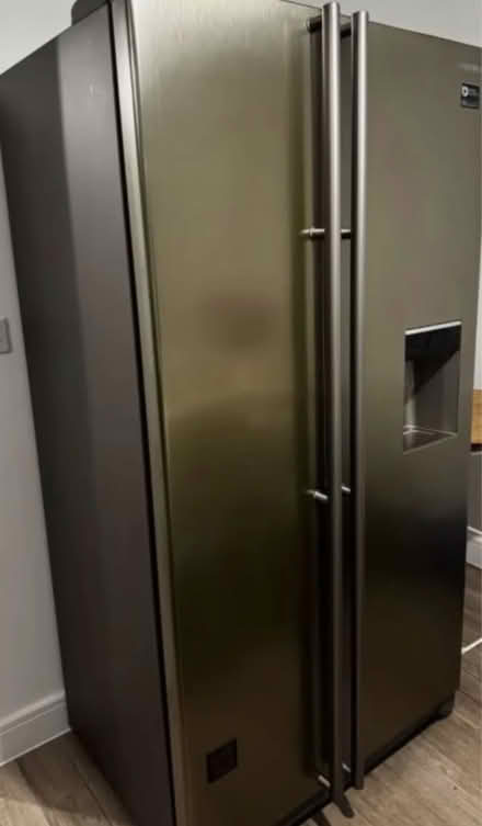 Photo of free American fridge freezer (Sheffield s17) #1