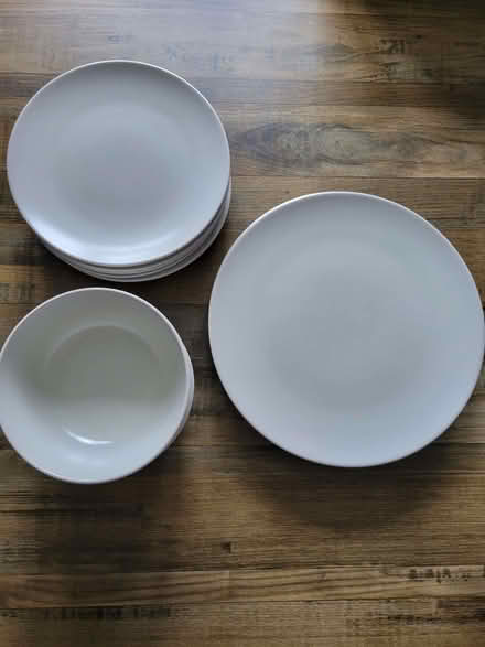 Photo of free Plates & Bowls (Eyam S32) #1